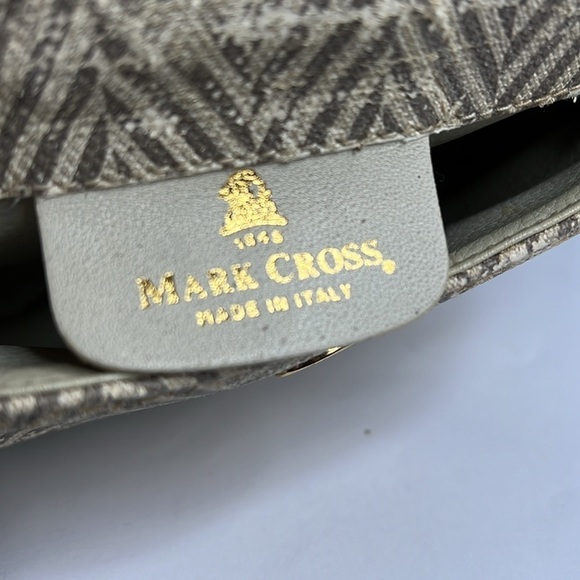 Vintage Mark Cross Chevron Print Leather Crossbody Bag - Picture 14 of 14